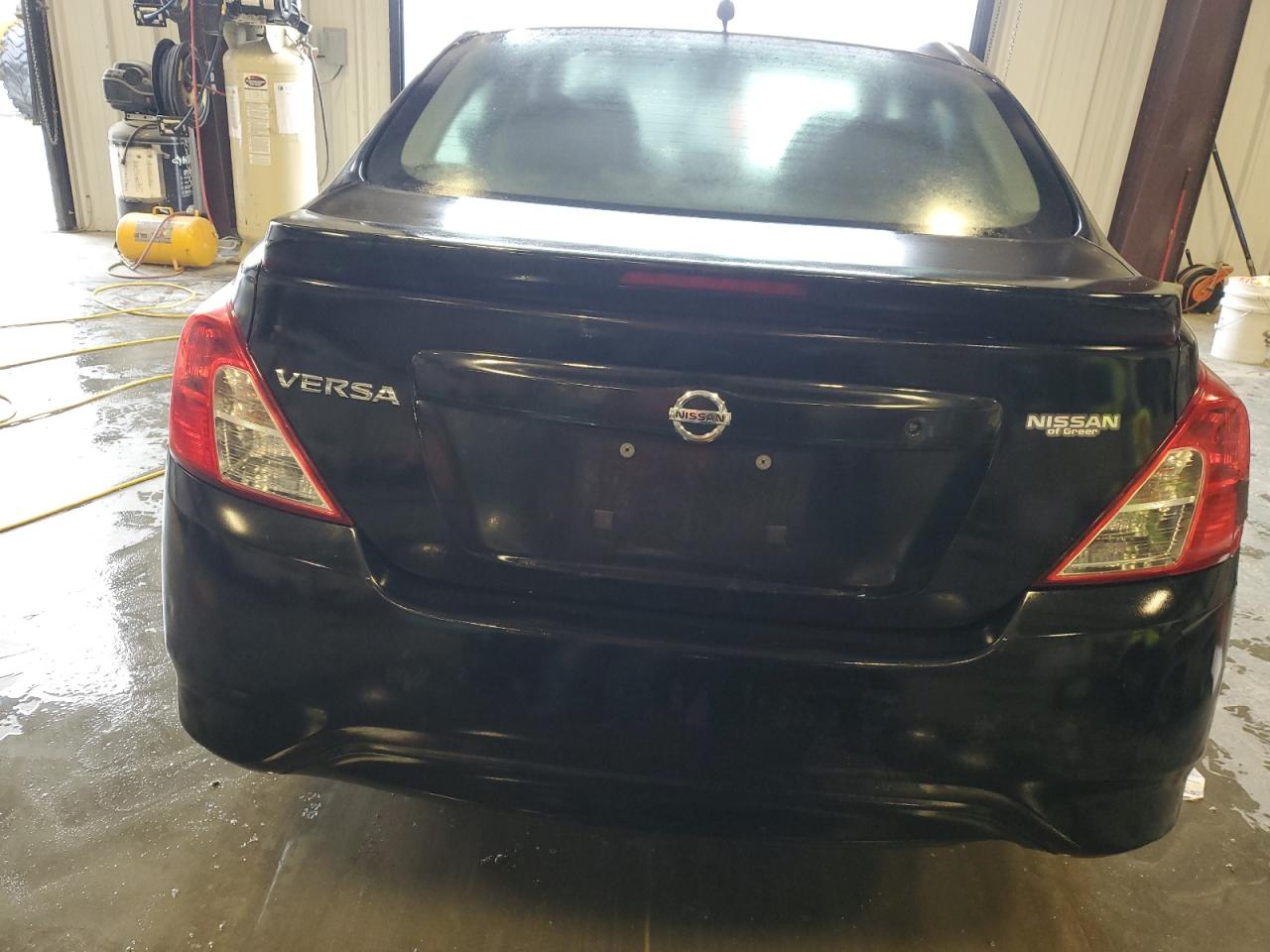 3N1CN7AP0HL902748 2017 Nissan Versa S