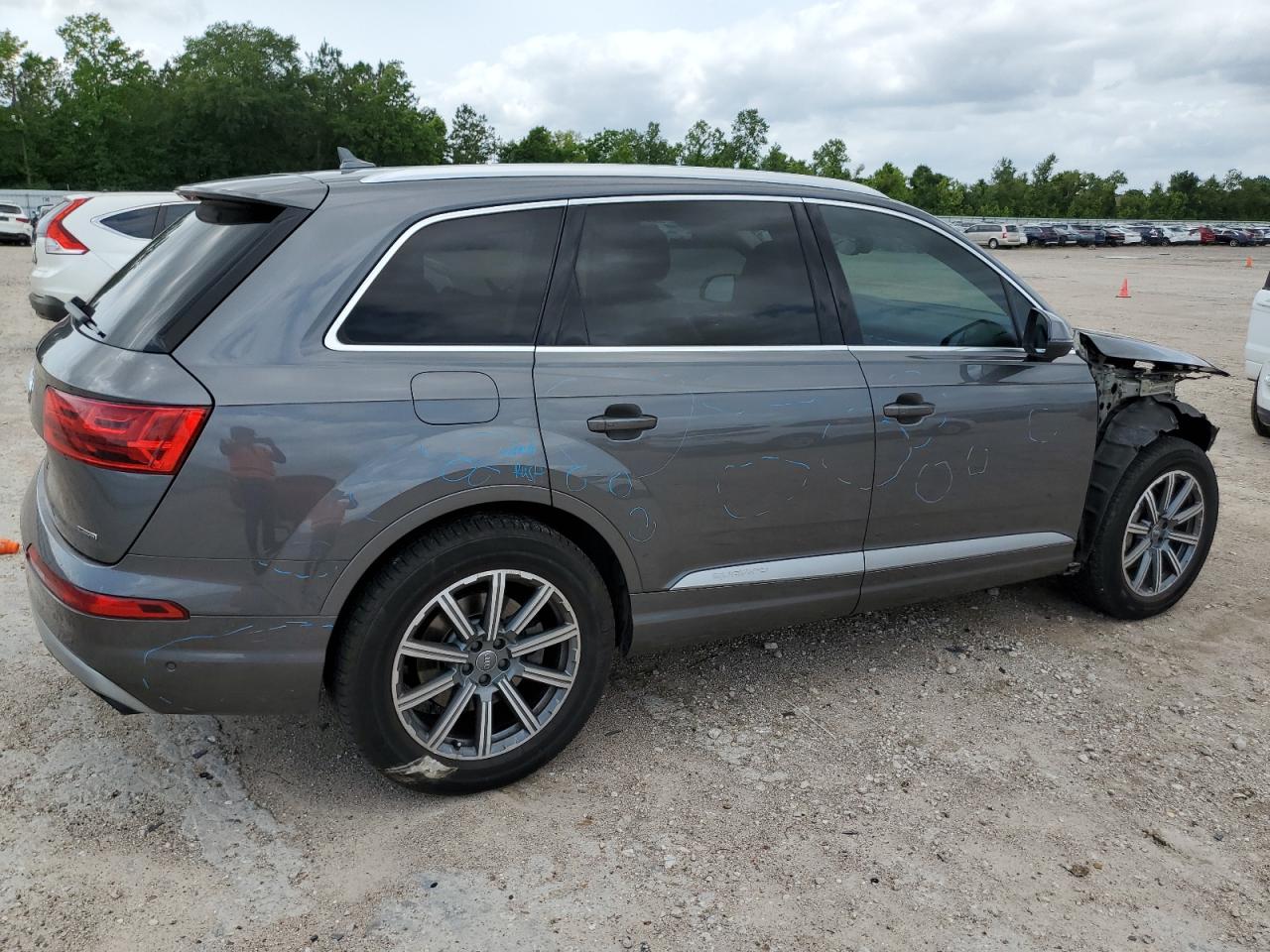 WA1VABF79KD041834 2019 Audi Q7 Prestige