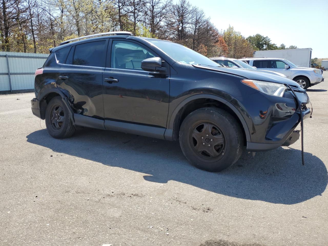 2T3BFREV3HW554897 2017 Toyota Rav4 Le