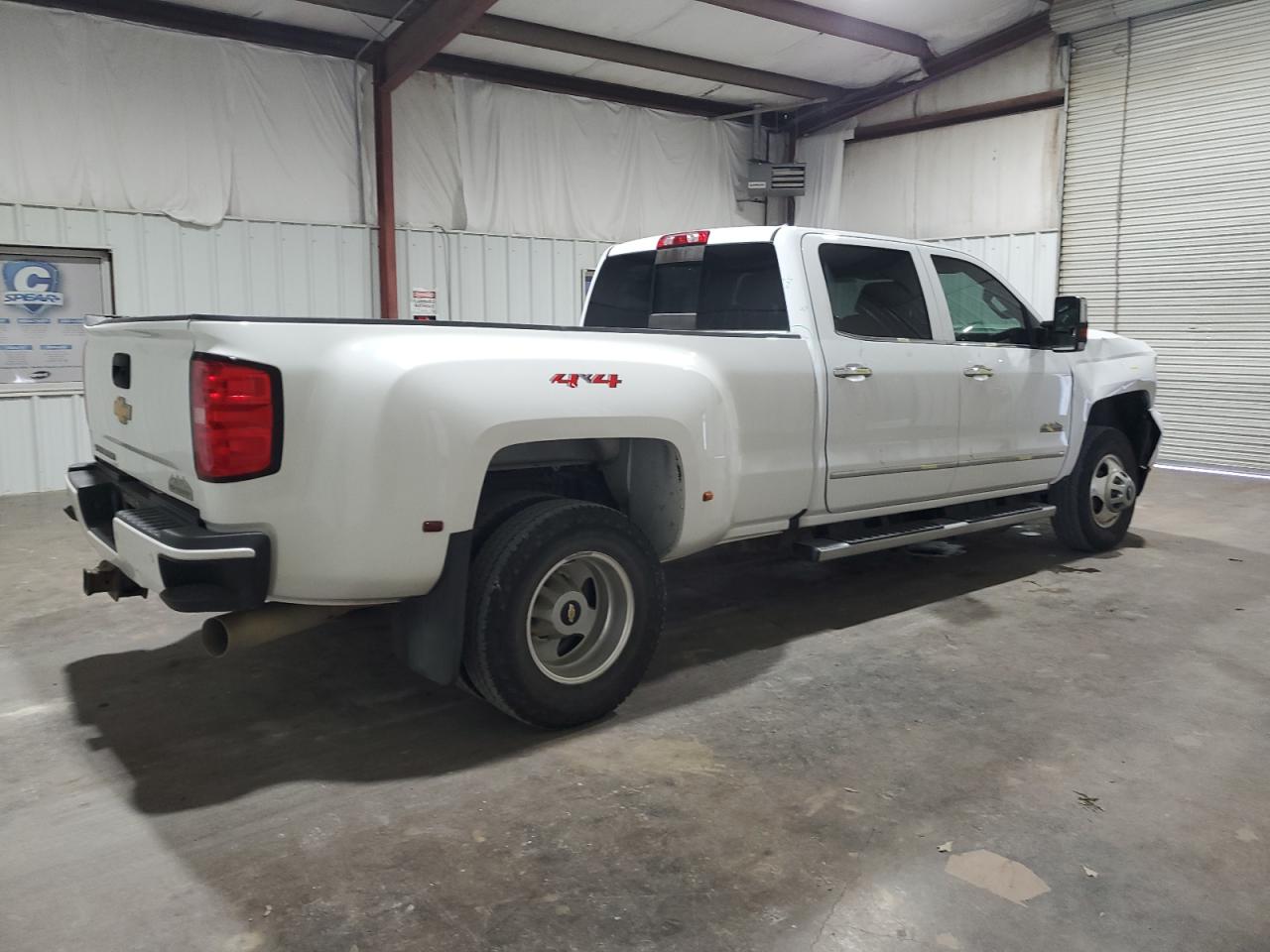 1GC4KYEY7KF257570 2019 Chevrolet Silverado K3500 High Country