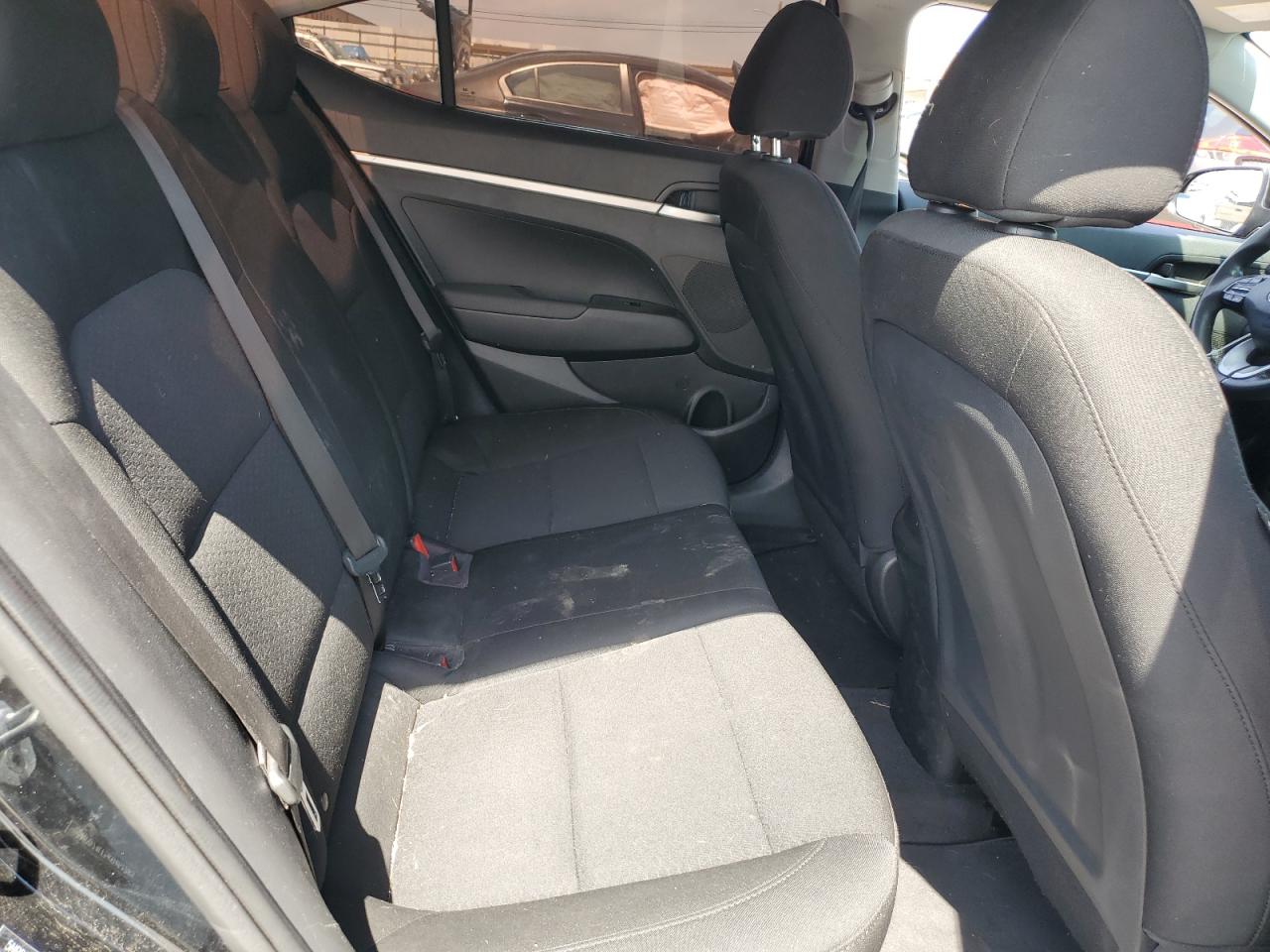 5NPD74LF5KH461785 2019 Hyundai Elantra Se