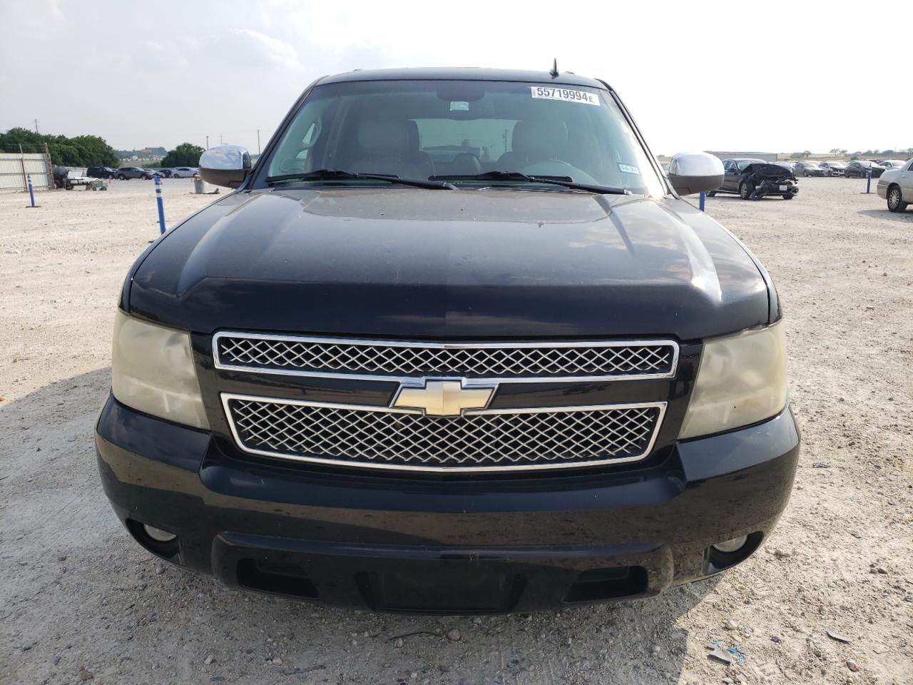 1GNSCBE05BR268195 2011 Chevrolet Tahoe C1500 Lt