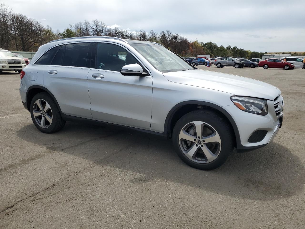 WDC0G4KB4KV143874 2019 Mercedes-Benz Glc 300 4Matic