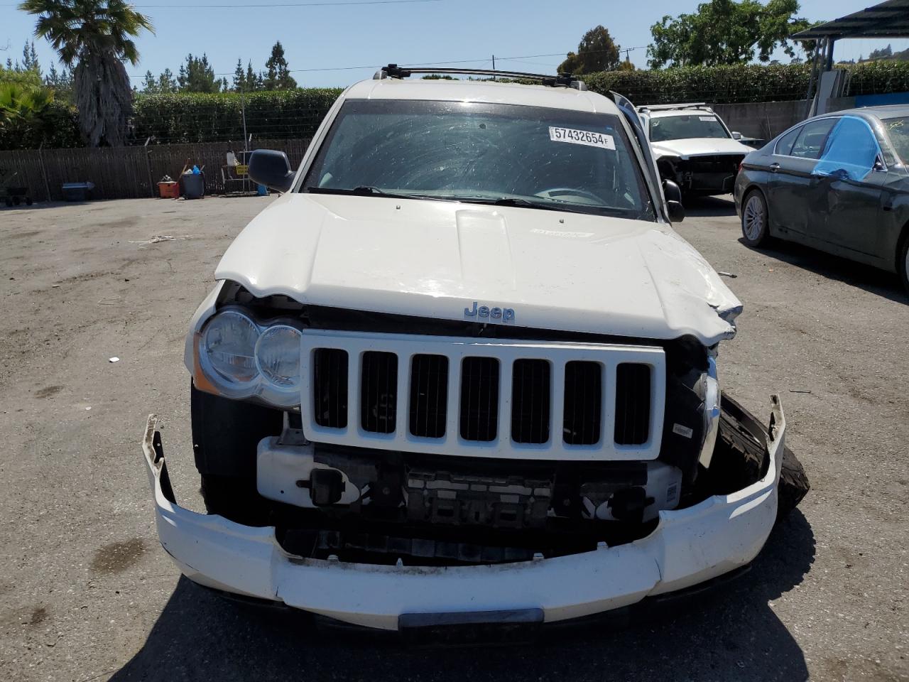 1J4PR4GK0AC151482 2010 Jeep Grand Cherokee Laredo