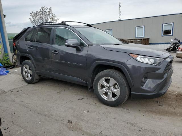 2T3P1RFV9LW107549 Toyota RAV4 XLE  4