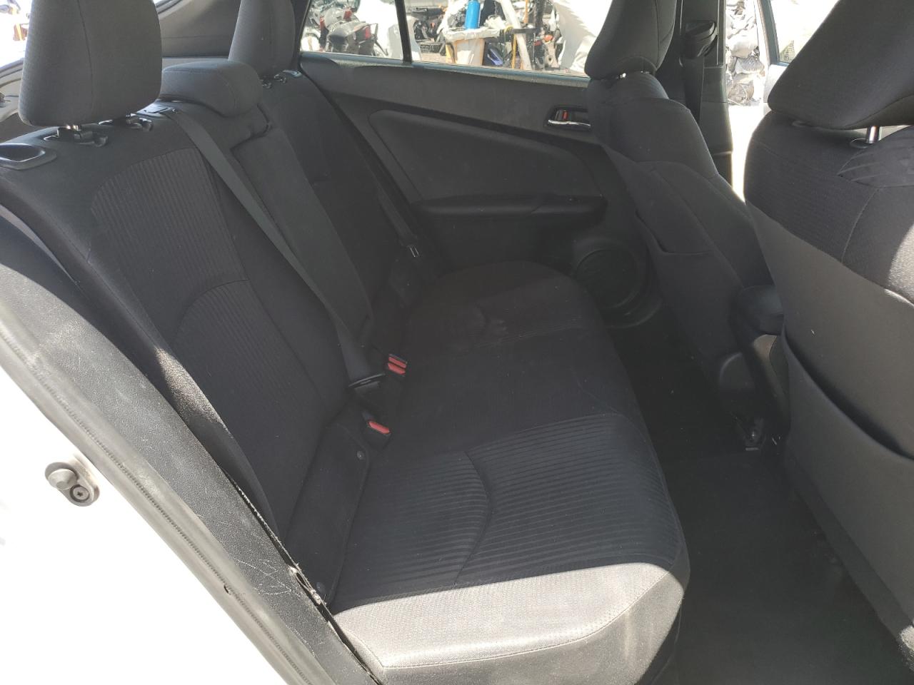 JTDKBRFU6J3596099 2018 Toyota Prius