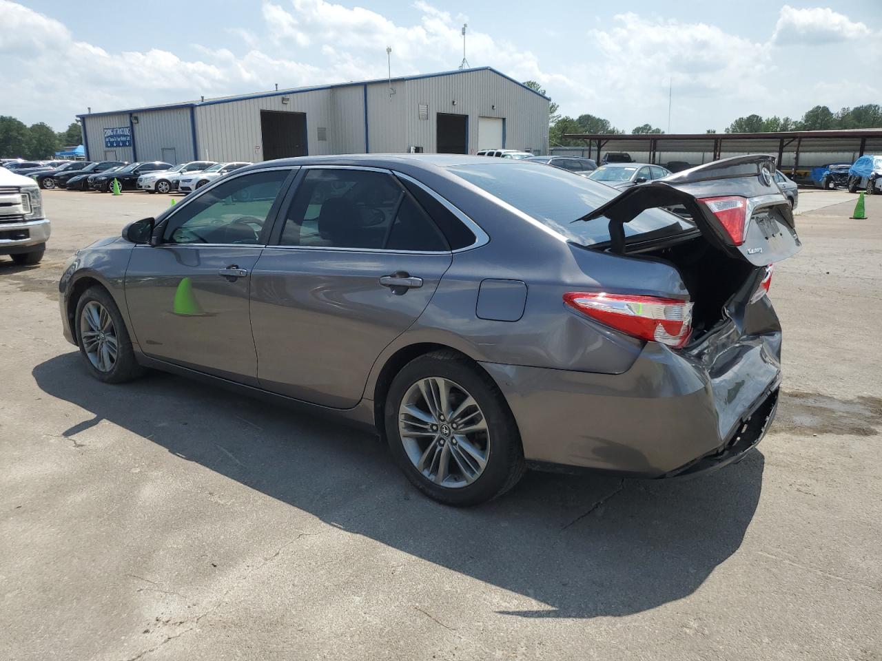 4T1BF1FK5H4710825 2017 Toyota Camry Le