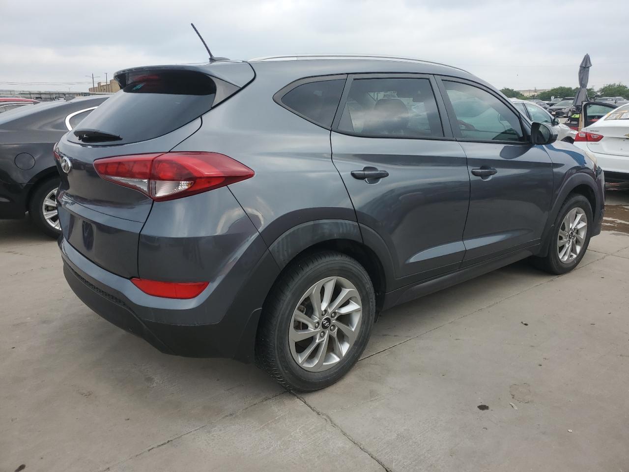 KM8J33A47GU203853 2016 Hyundai Tucson Limited