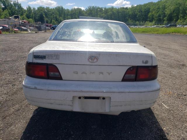 1995 Toyota Camry Le VIN: 4T1SK12EXSU627765 Lot: 55321134