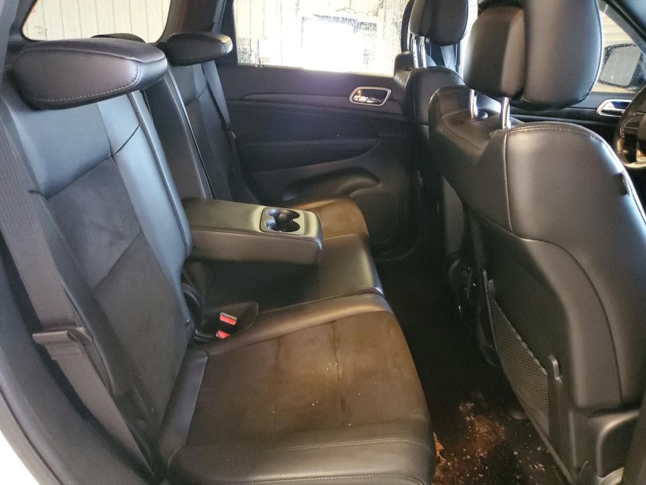 1C4RJFAG3LC144261 2020 Jeep Grand Cherokee Laredo