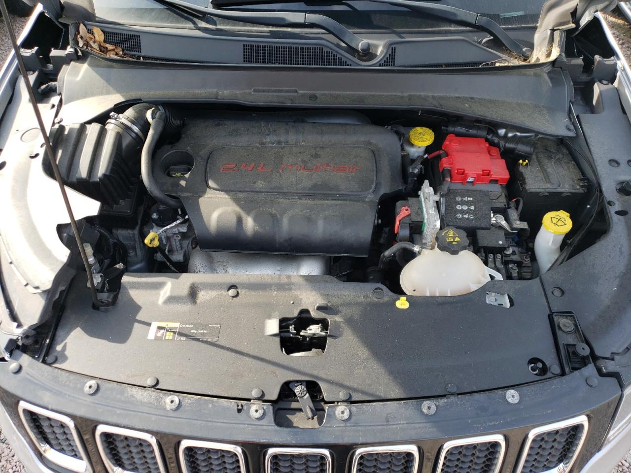 3C4NJDBB3KT656224 2019 Jeep Compass Latitude