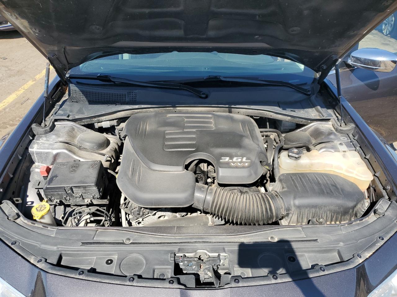 2C3CCAKG0HH587011 2017 Chrysler 300C