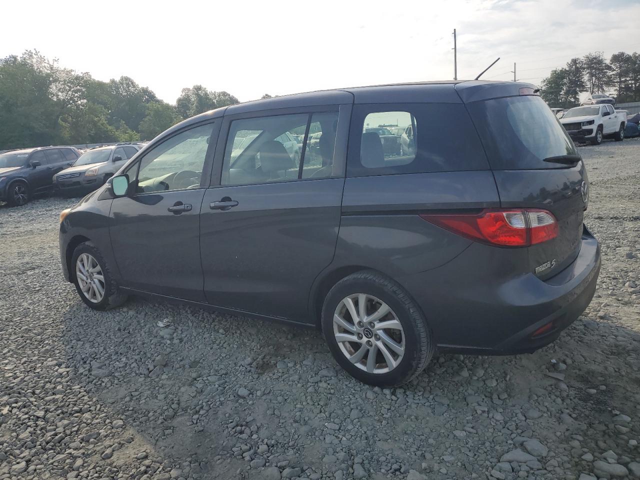 JM1CW2BL2D0146243 2013 Mazda 5