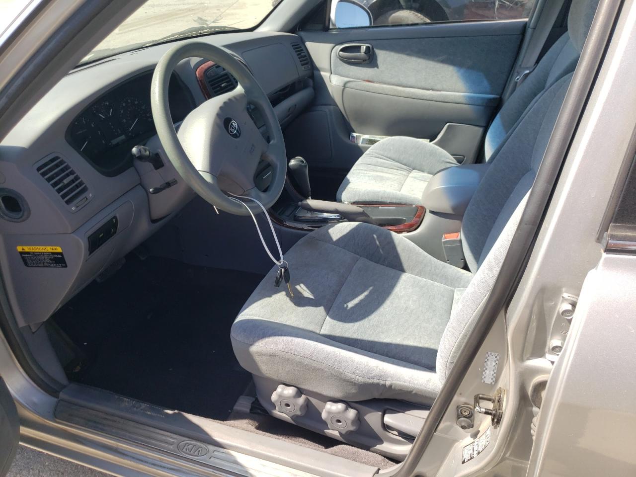 KNAGD128345262547 2004 Kia Optima Lx