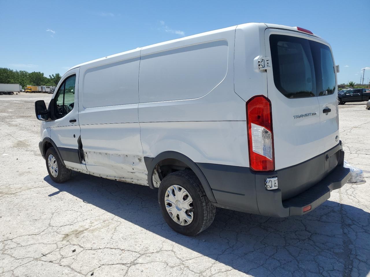 1FTYR1ZM6GKA87440 2016 Ford Transit T-250