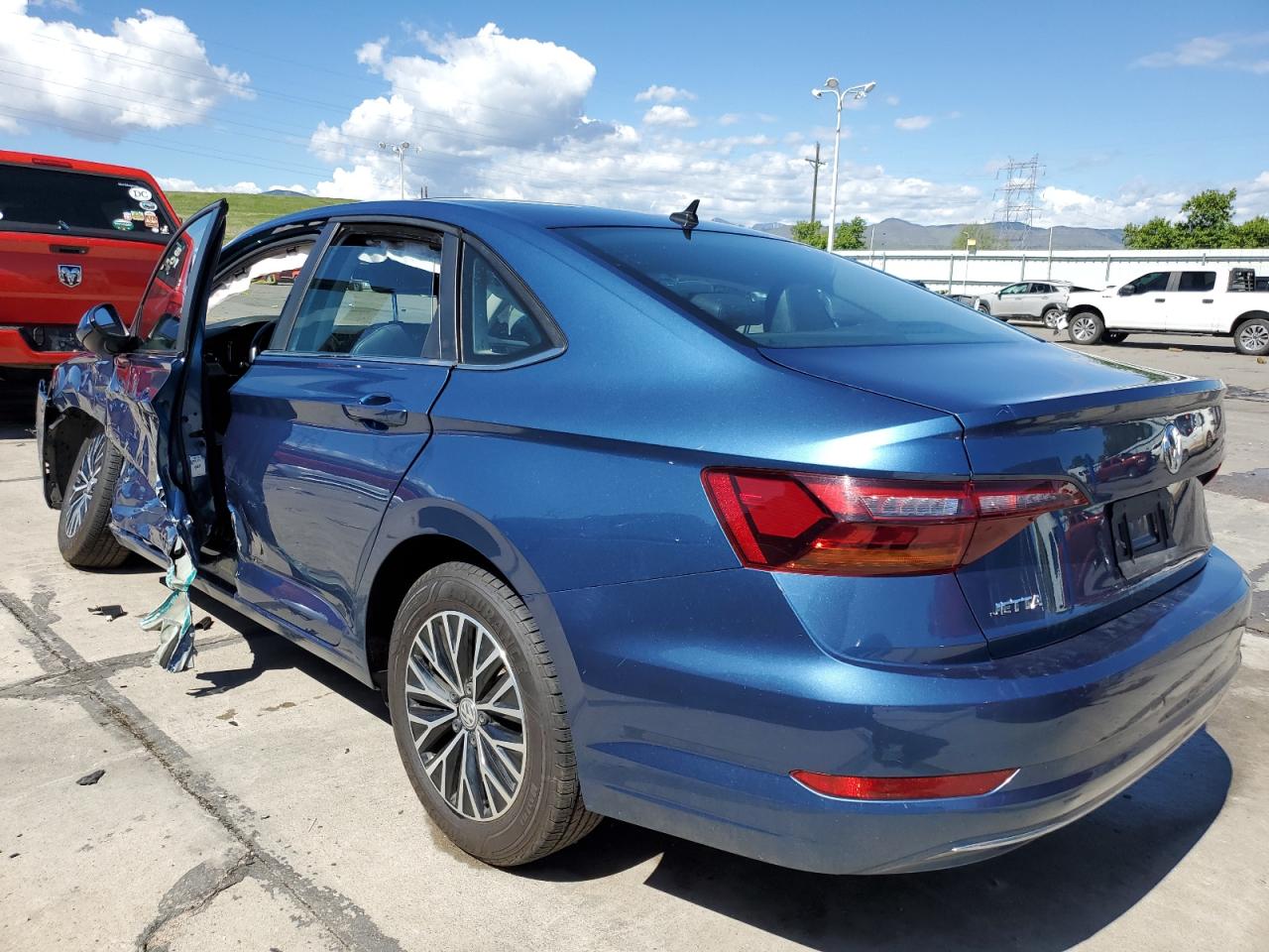 3VWCB7BU4KM177583 2019 Volkswagen Jetta S