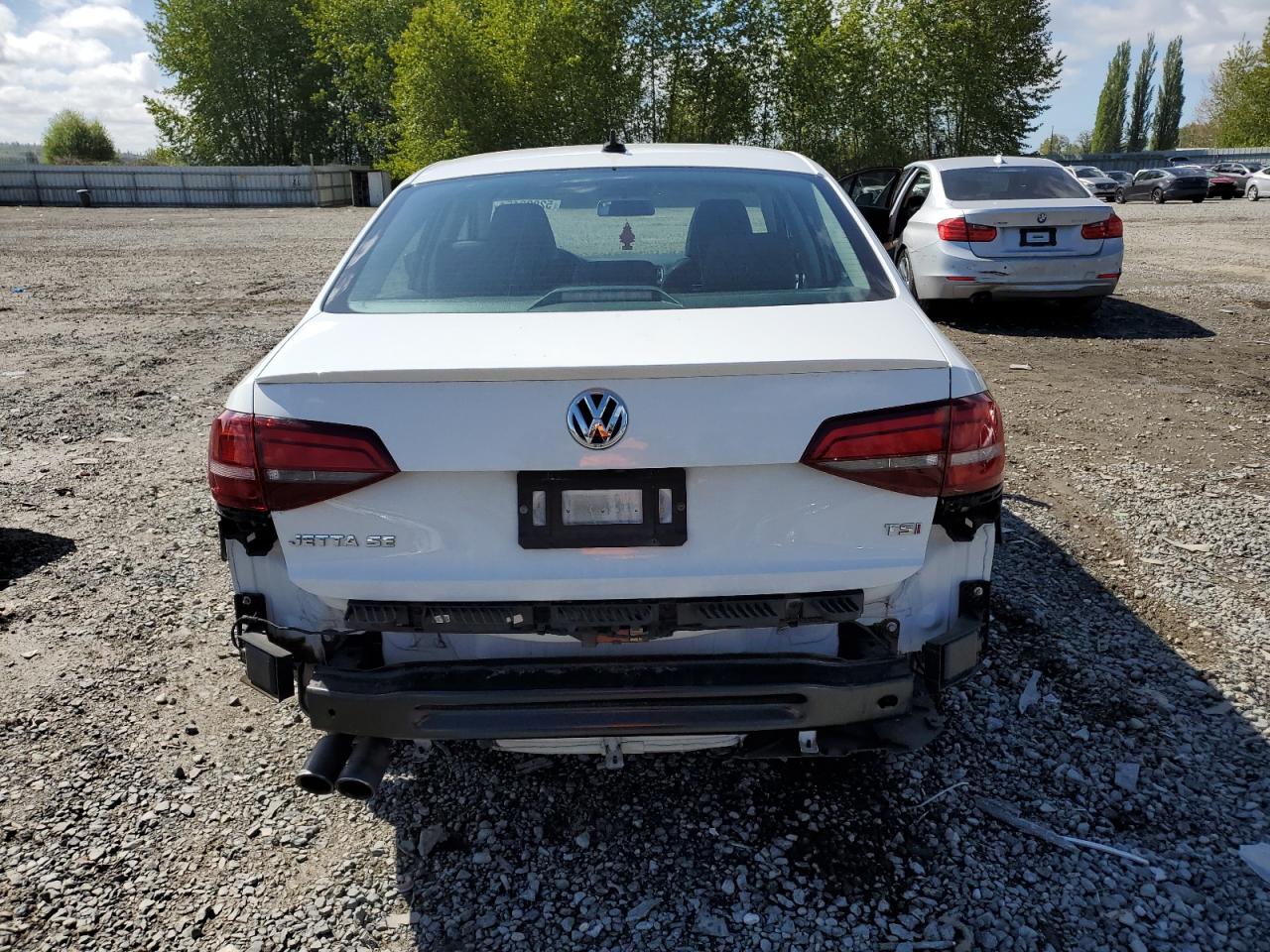 3VWDB7AJ1HM276852 2017 Volkswagen Jetta Se