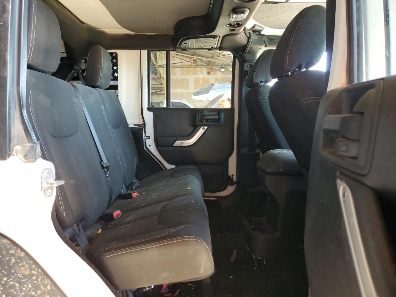 1C4BJWFG5GL263008 2016 Jeep Wrangler Unlimited Rubicon