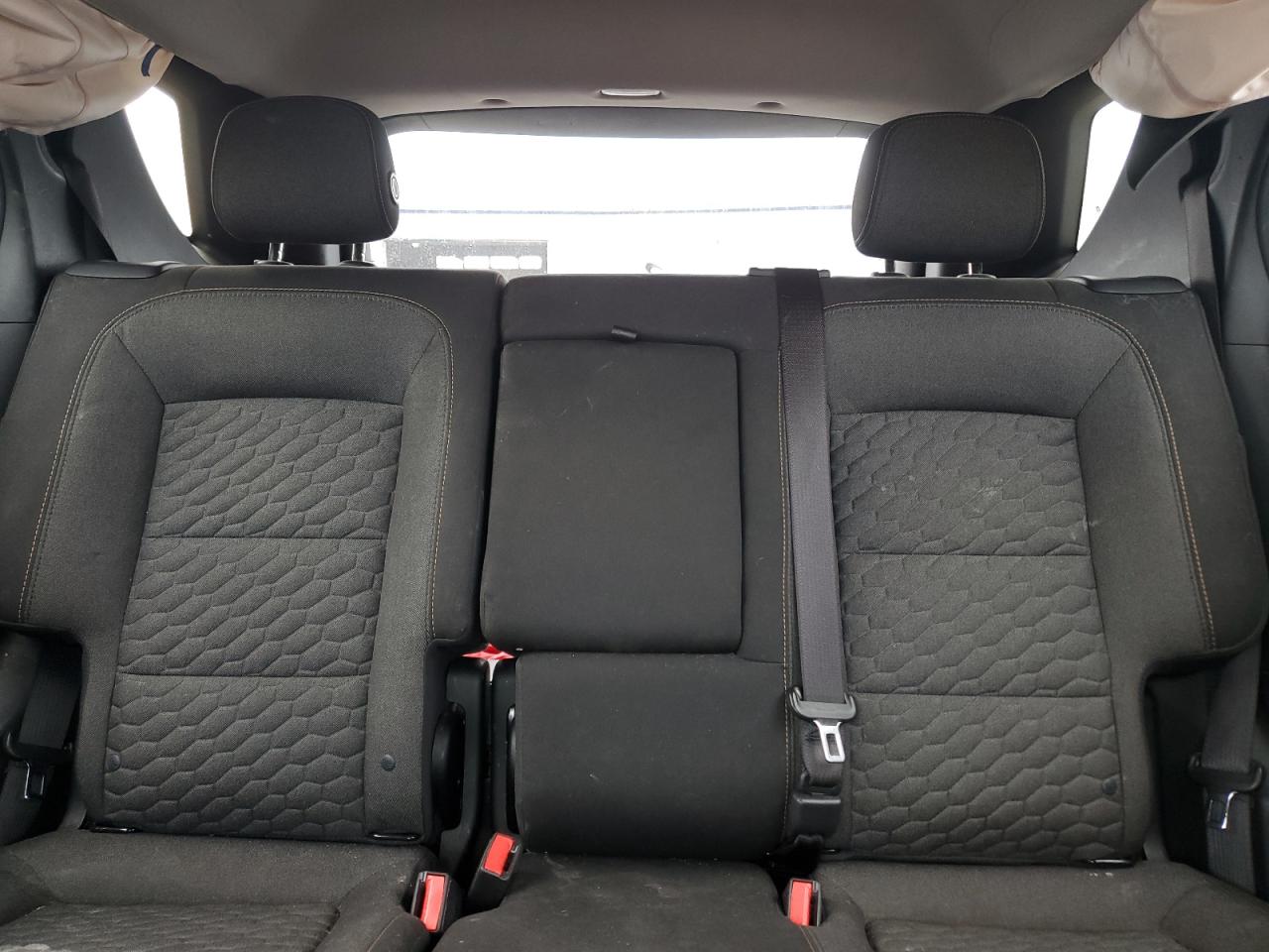 2GNAXJEVXJ6283825 2018 Chevrolet Equinox Lt