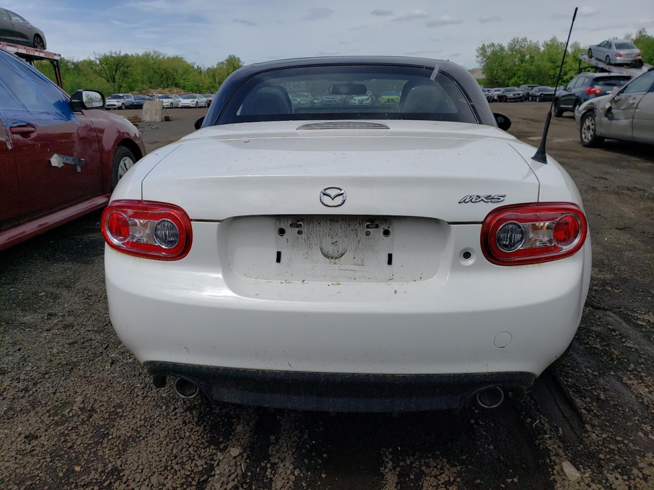 JM1NC2MF7E0234313 2014 Mazda Mx-5 Miata Club