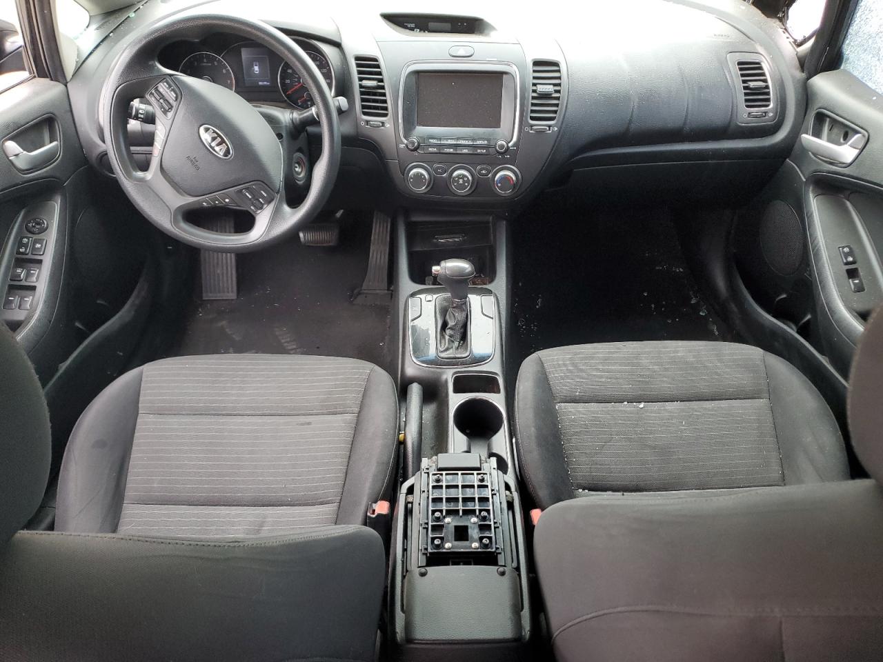 3KPFL4A73JE229317 2018 Kia Forte Lx