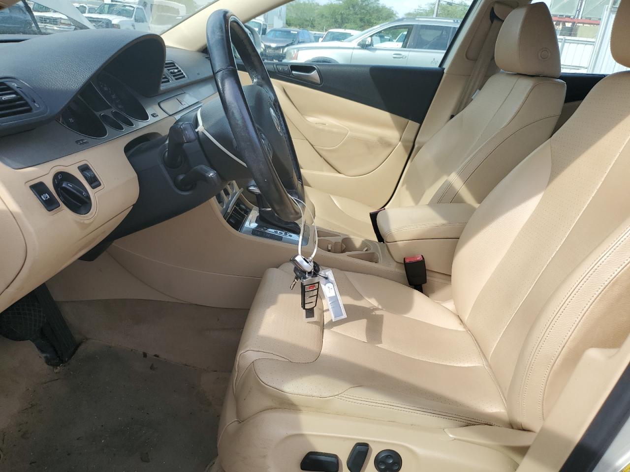 WVWJK93C49E038842 2009 Volkswagen Passat Turbo