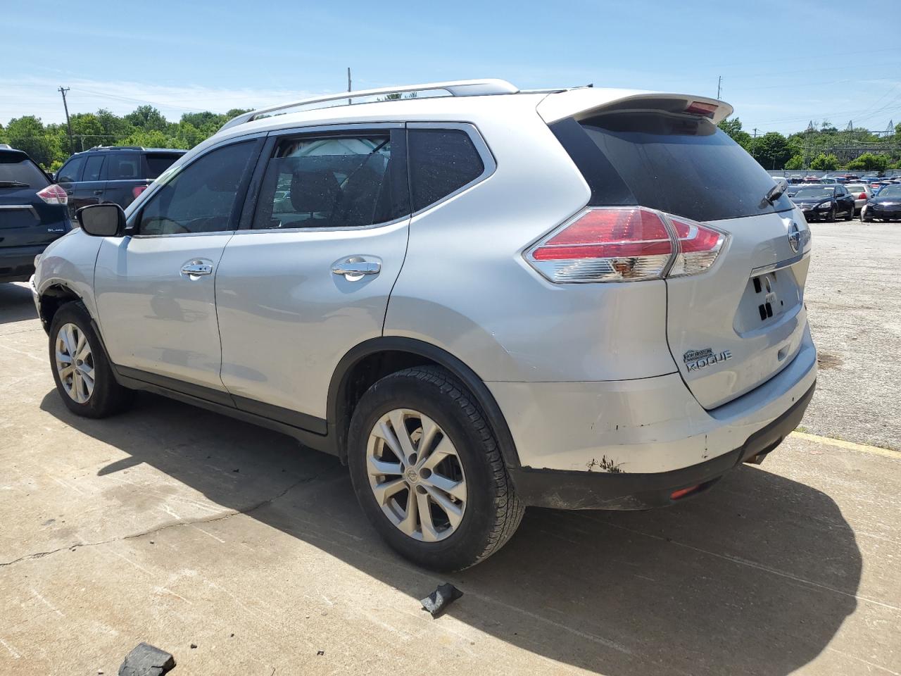 2016 Nissan Rogue S vin: KNMAT2MT4GP712704