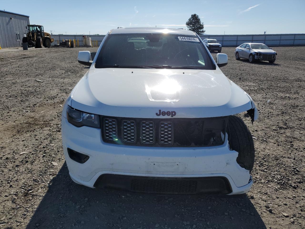 1C4RJFAG4JC270092 2018 Jeep Grand Cherokee Laredo