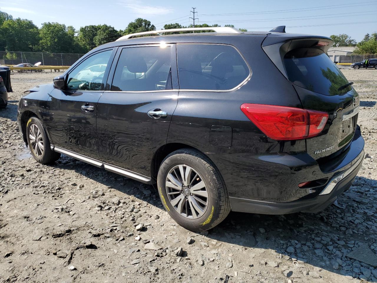 5N1DR2BN3LC613658 2020 Nissan Pathfinder Sv