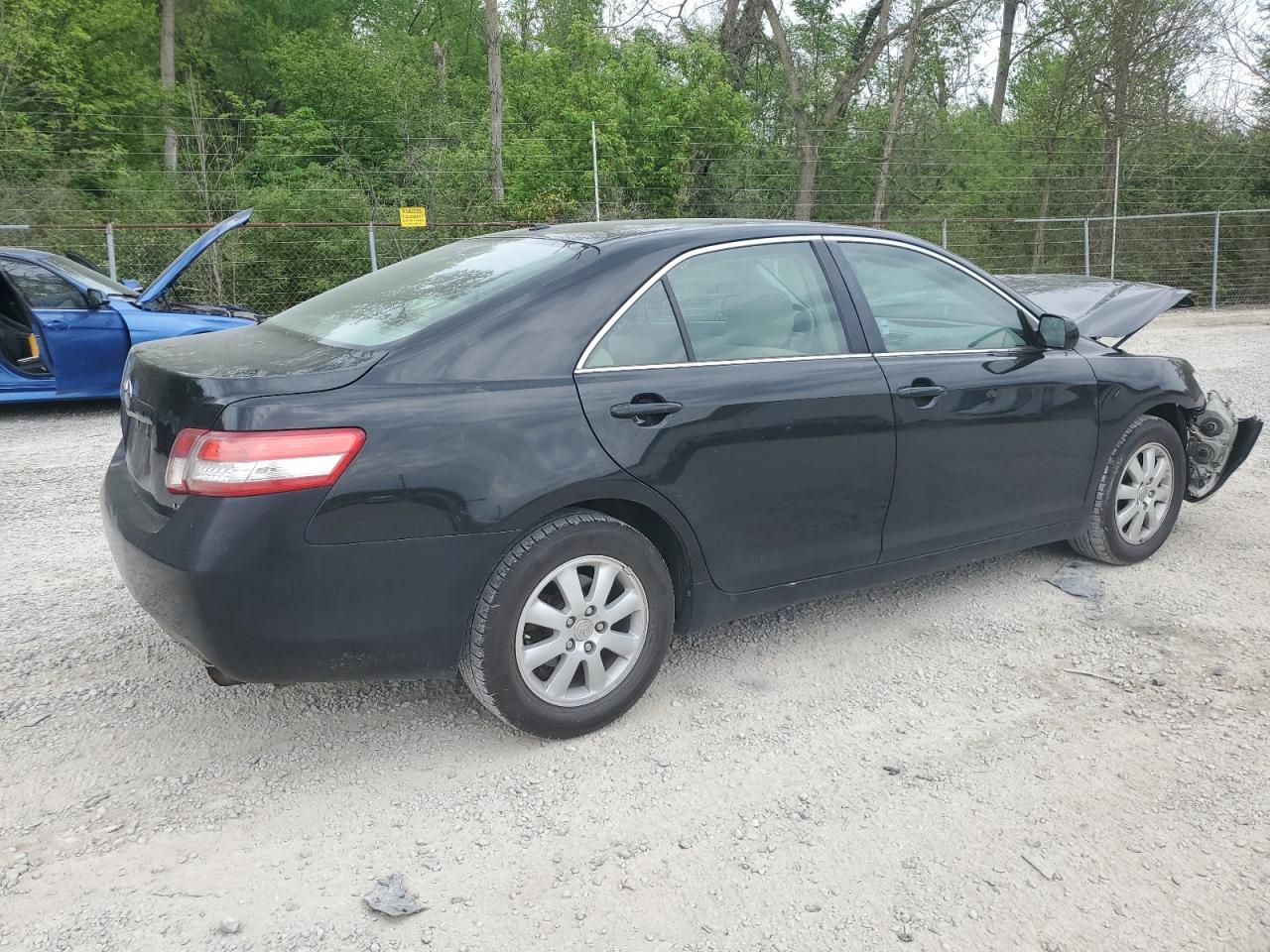 4T1BF3EK2BU158219 2011 Toyota Camry Base