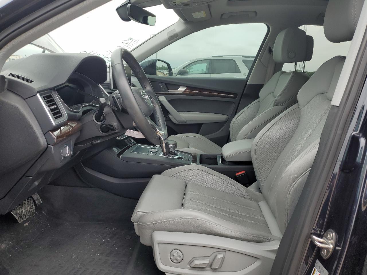 WA1BNAFY1J2209406 2018 Audi Q5 Premium Plus