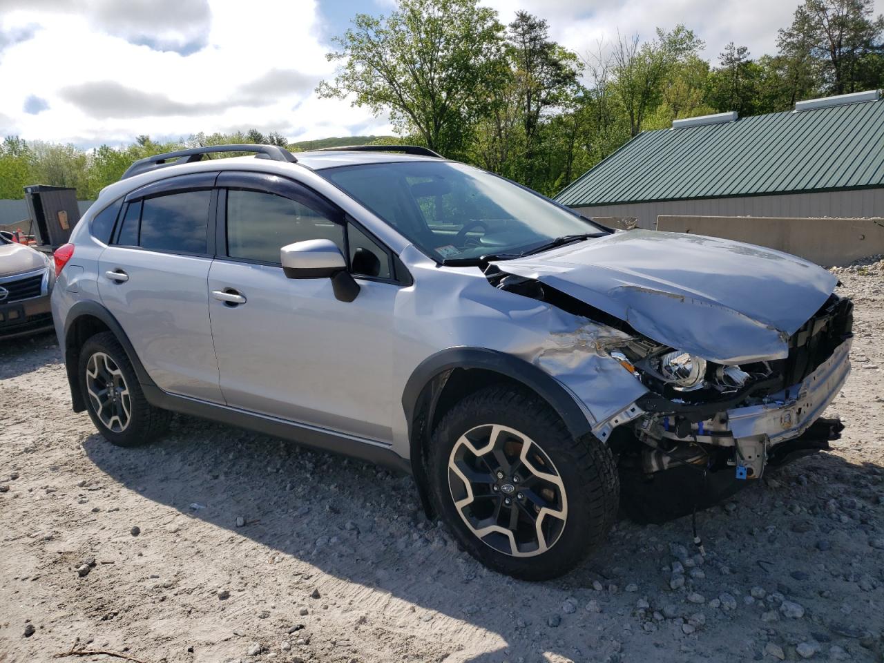 2017 Subaru Crosstrek Premium vin: JF2GPABC5H8221597