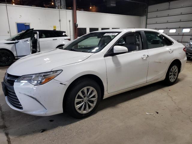 Lot #2535646102 2017 TOYOTA CAMRY LE salvage car