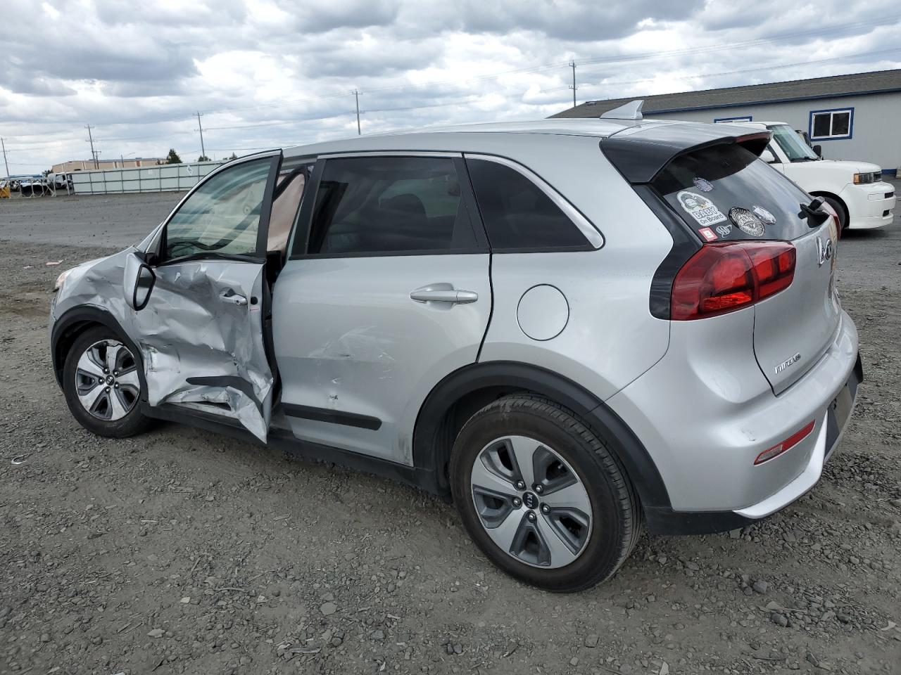 KNDCB3LC8K5259162 2019 Kia Niro Fe