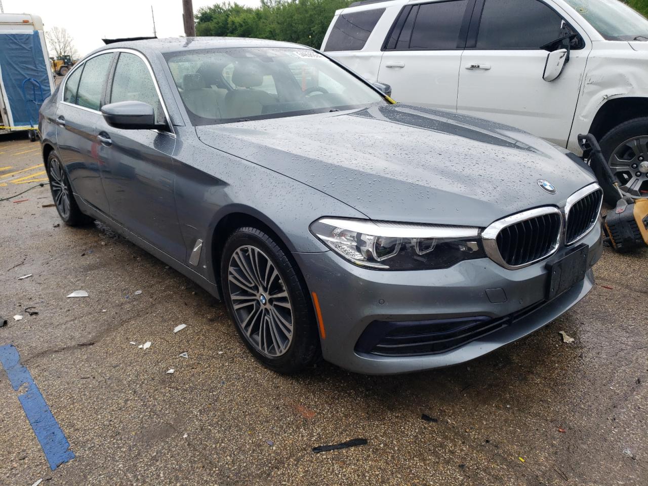 WBAJA7C54KG909688 2019 BMW 530 Xi