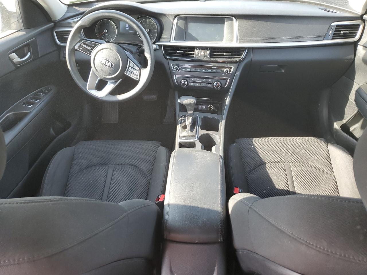 5XXGT4L36LG445185 2020 Kia Optima Lx