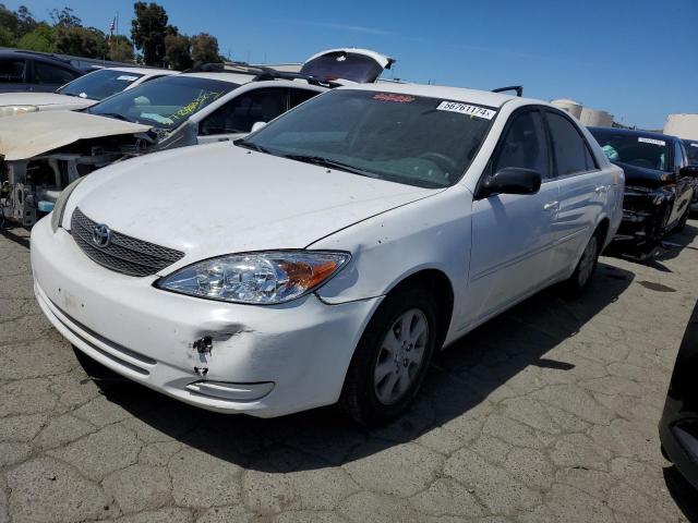 2004 Toyota Camry Le VIN: JTDBF32KX40154910 Lot: 56761174