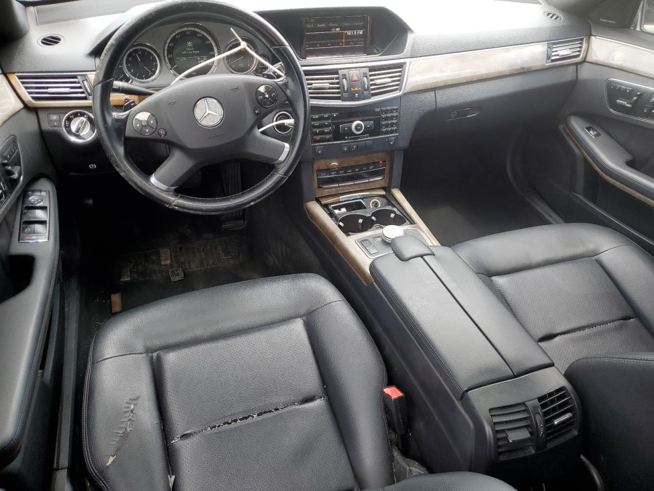 WDDHF8HBXAA229213 2010 Mercedes-Benz E 350 4Matic