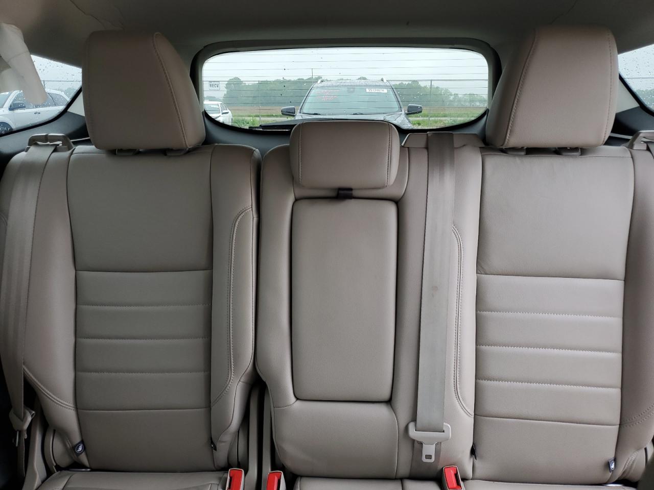 1FMCU9J91EUB66364 2014 Ford Escape Titanium