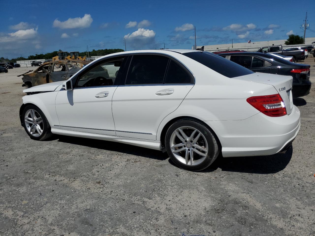 WDDGF4HB9DR281023 2013 Mercedes-Benz C 250