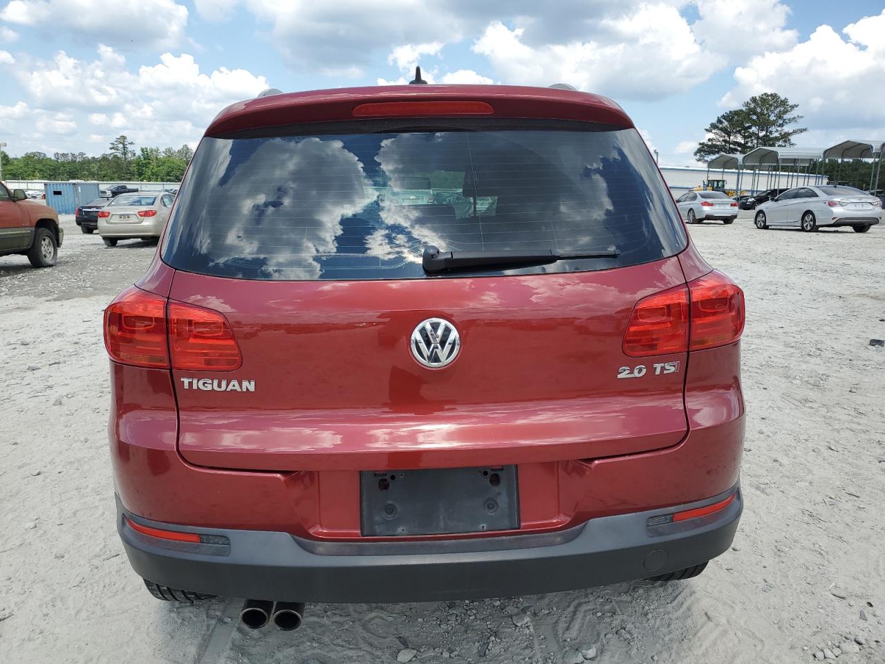 WVGAV7AX7FW065178 2015 Volkswagen Tiguan S