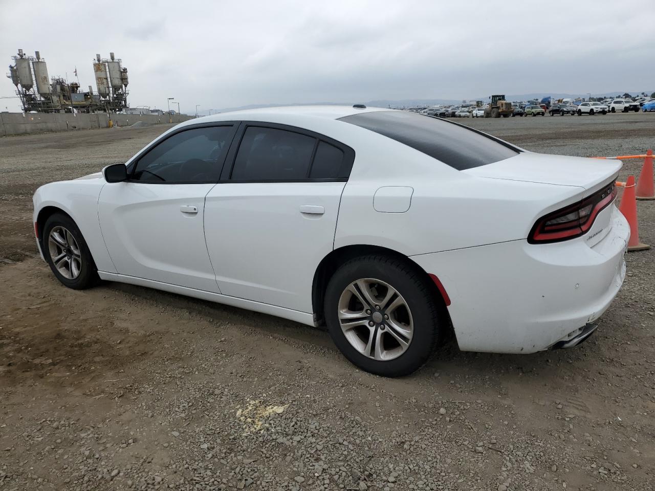 2C3CDXBG4FH870900 2015 Dodge Charger Se