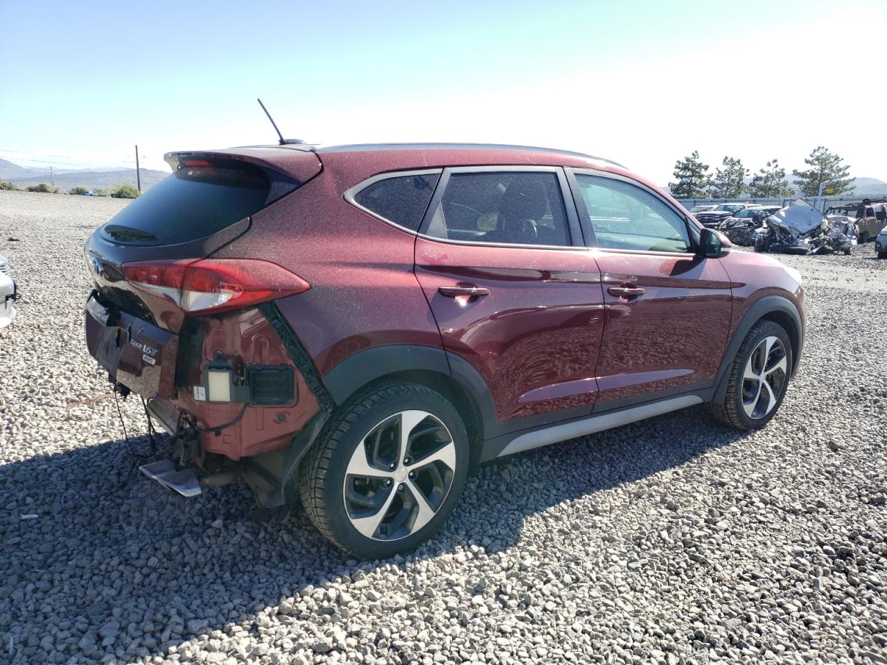 KM8J3CA25HU402433 2017 Hyundai Tucson Limited