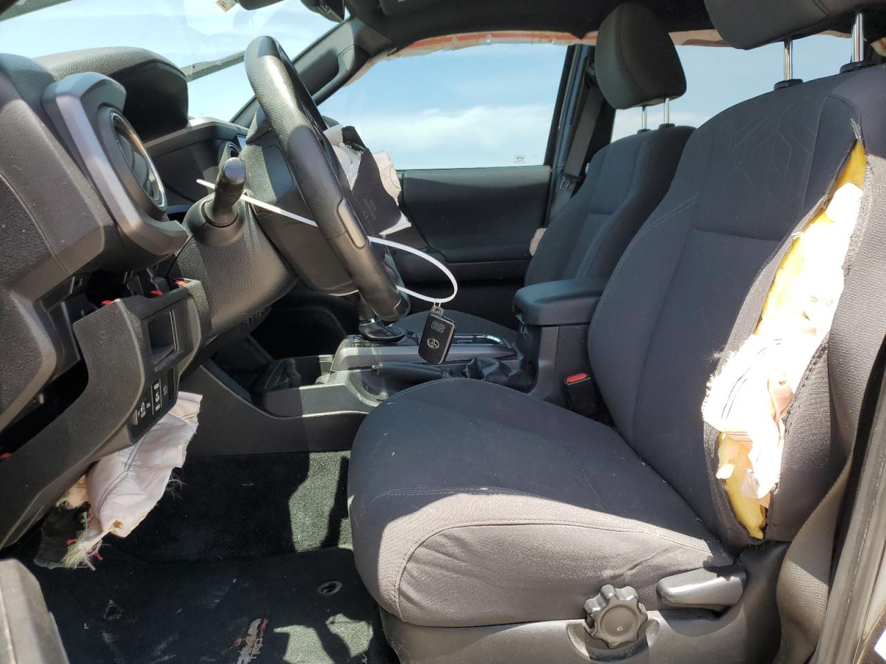 3TMAZ5CN2KM079735 2019 Toyota Tacoma Double Cab