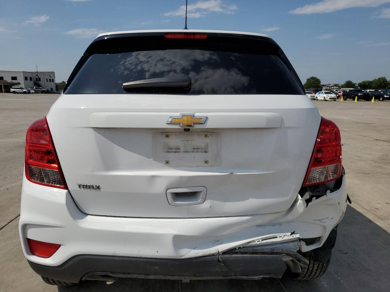 3GNCJKSB3LL128901 2020 Chevrolet Trax Ls