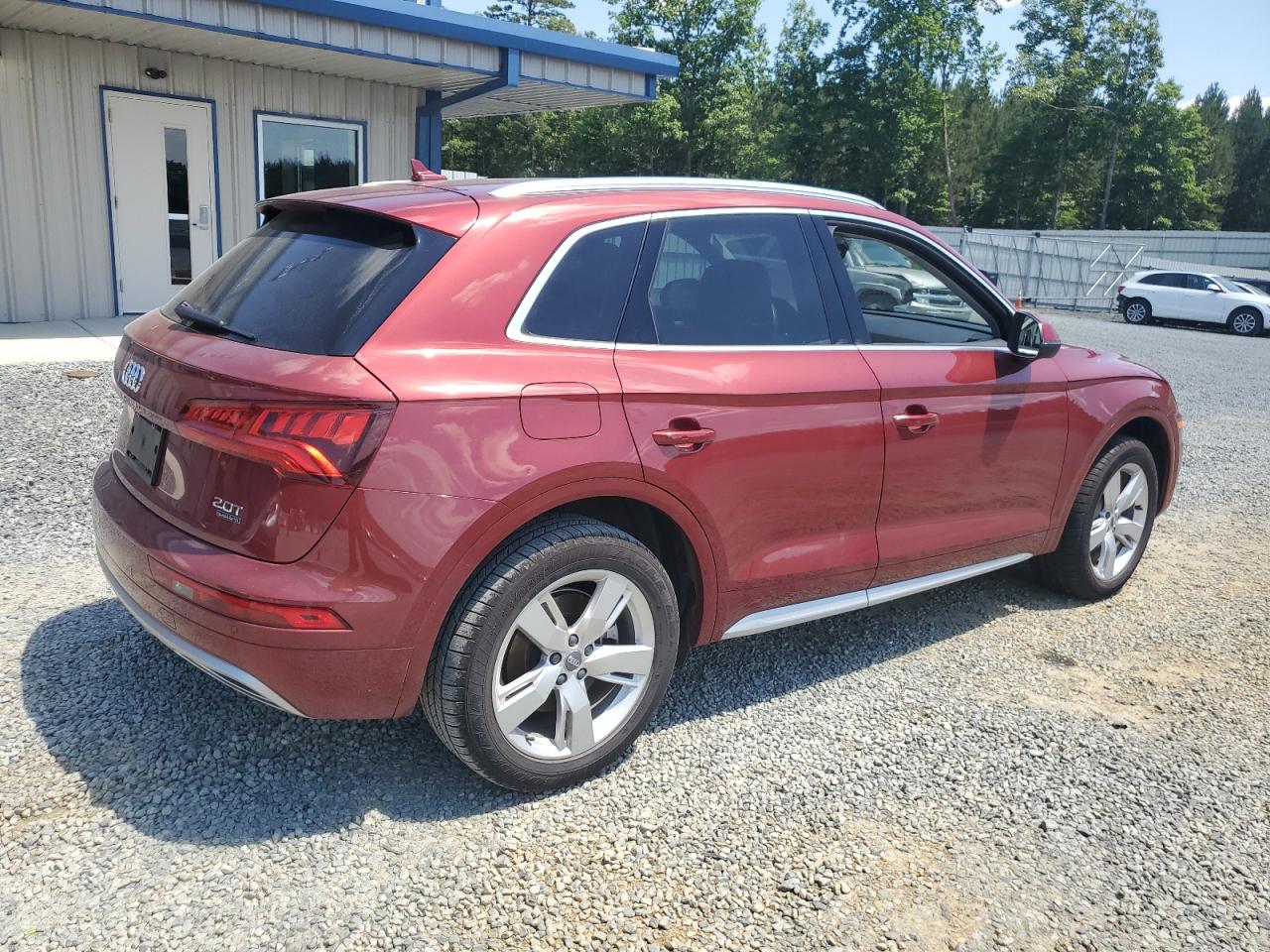 WA1BNAFY3J2191104 2018 Audi Q5 Premium Plus