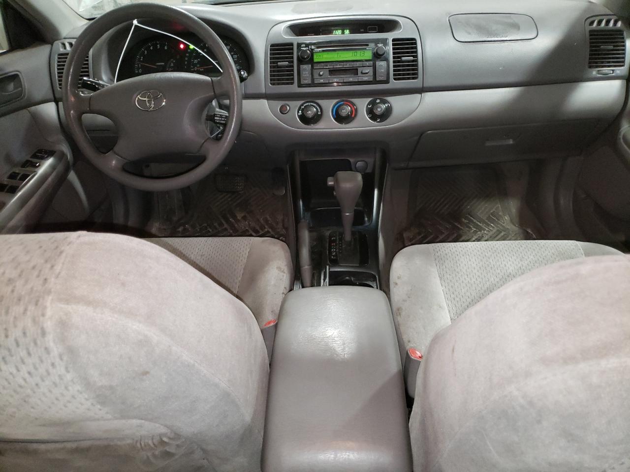 4T1BE32K74U907610 2004 Toyota Camry Le