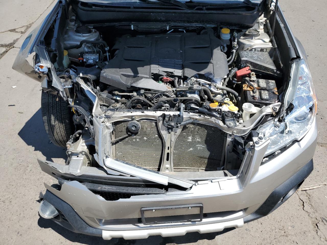 4S4BRDLC7E2271172 2014 Subaru Outback 3.6R Limited