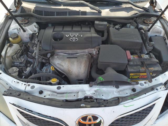 2010 Toyota Camry - Image 11