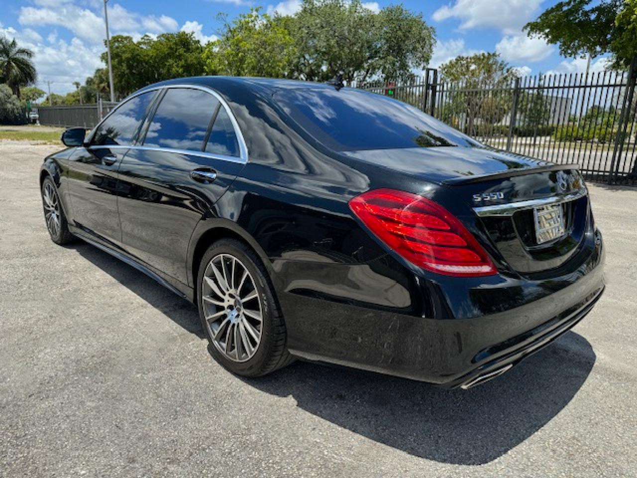 2014 Mercedes-Benz S 550 vin: WDDUG8CB2EA023408